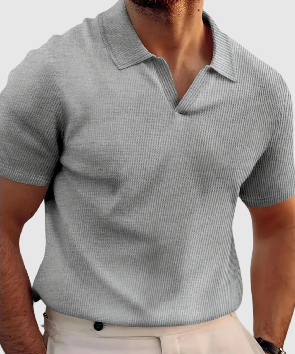 Sebestyén – V-nyakú ribana póló